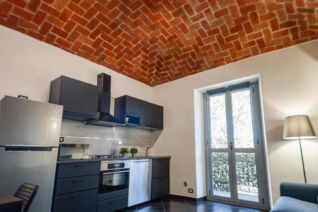 Dora'S Park Modern Apartment Turin Bagian luar foto